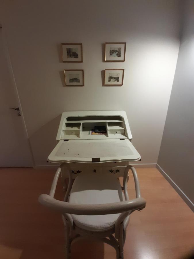 Homestay Rooms Paris Porte De Versailles Oda fotoğraf